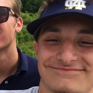 Meet your Posher, Anthony